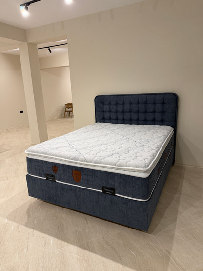 Тапицирано Легло Аура