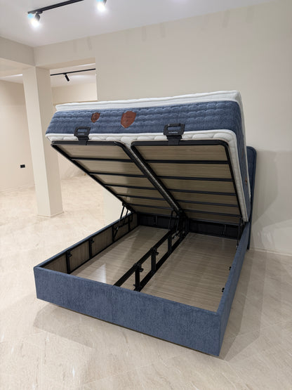 Тапицирано Легло Аура